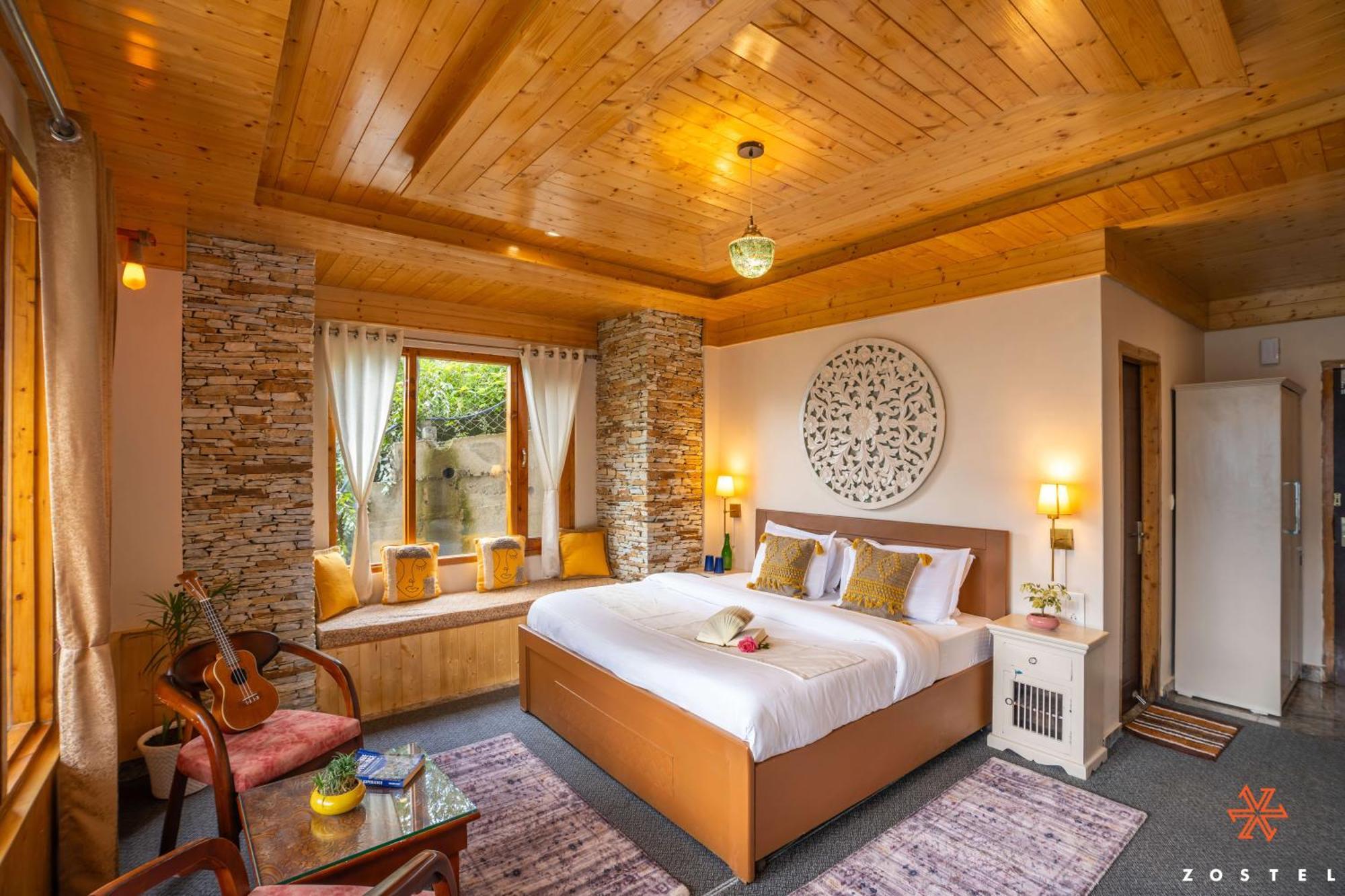 Albergue Zostel Shoja, Jibhi Exterior foto